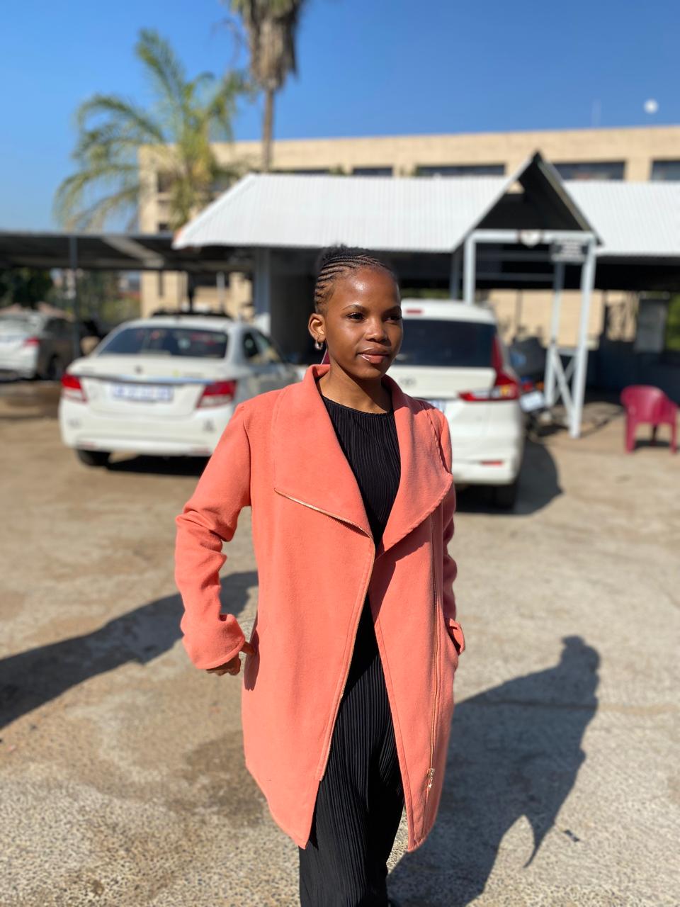 Shalom Gumbo - Web Designer